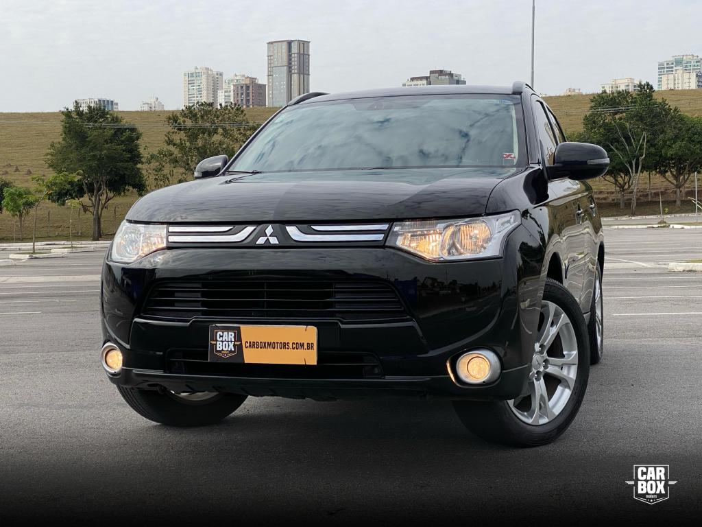 MITSUBISHI Outlander - Foto