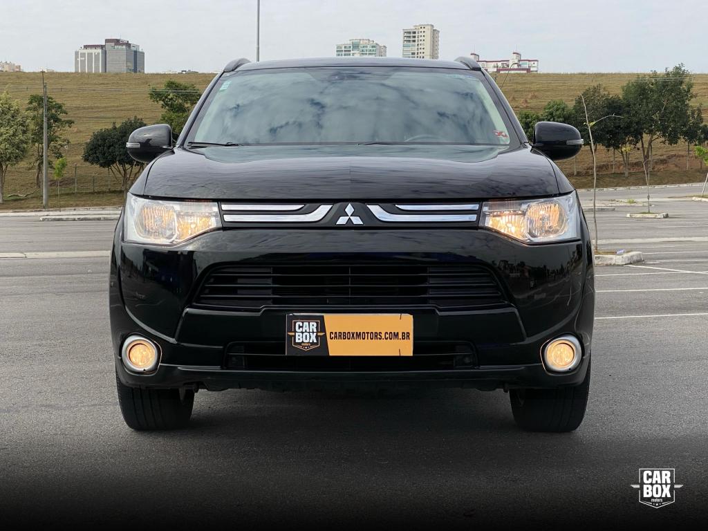 MITSUBISHI Outlander - Foto