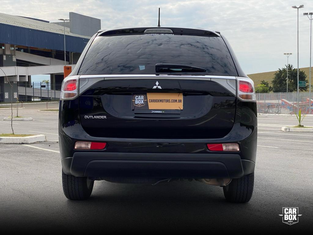 MITSUBISHI Outlander - Foto