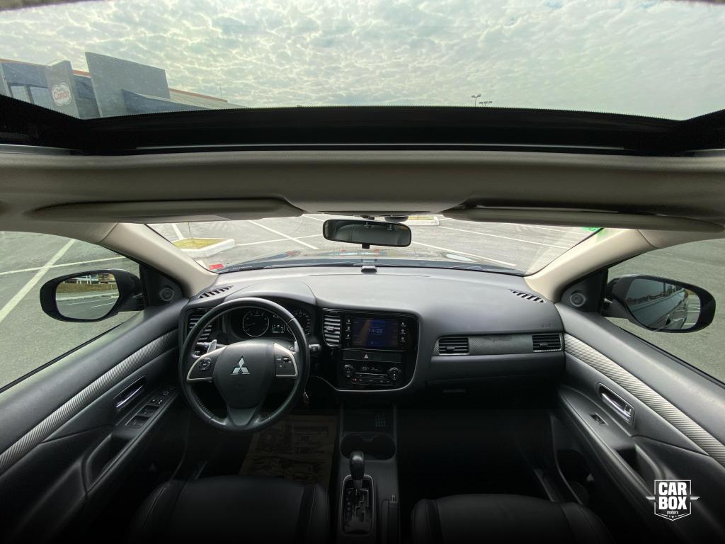 MITSUBISHI Outlander - Foto
