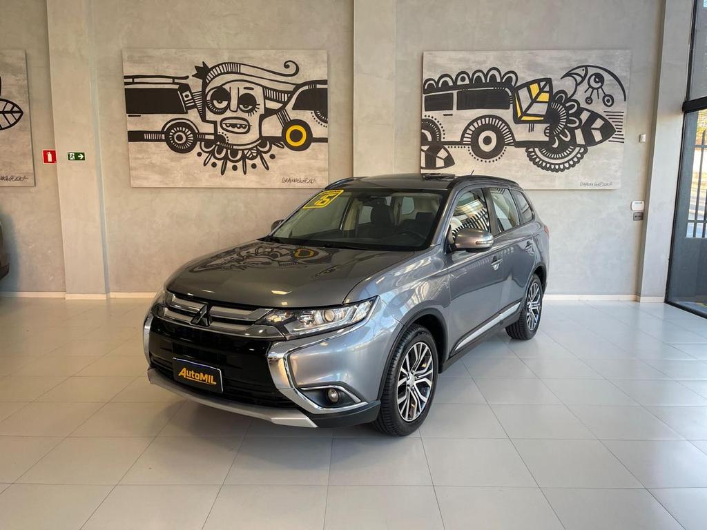 MITSUBISHI Outlander - Foto