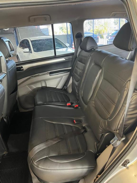 MITSUBISHI Pajero - Foto