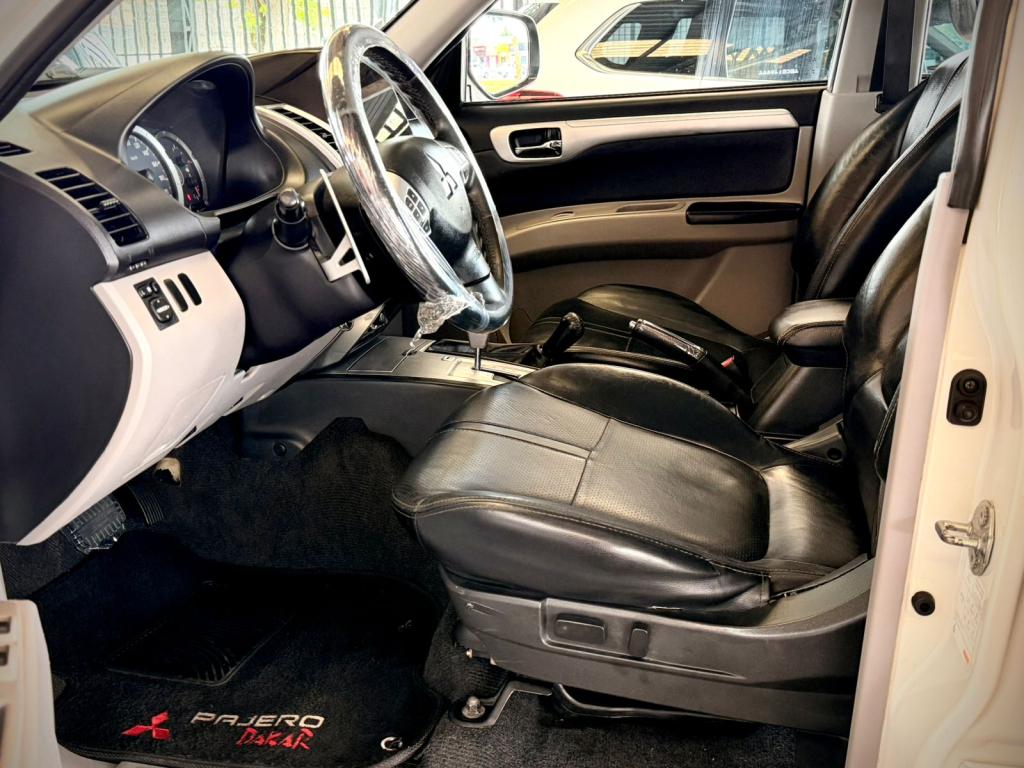 MITSUBISHI Pajero Dakar - Foto