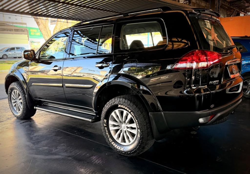 MITSUBISHI Pajero Dakar - Foto