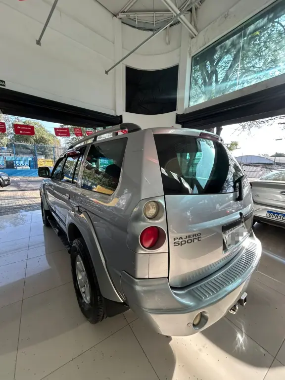 MITSUBISHI Pajero Sport - Foto