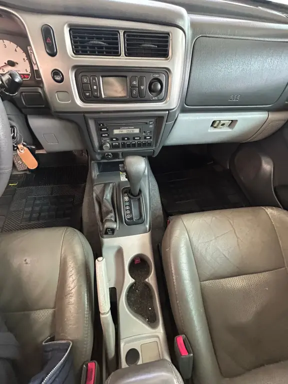 MITSUBISHI Pajero Sport - Foto