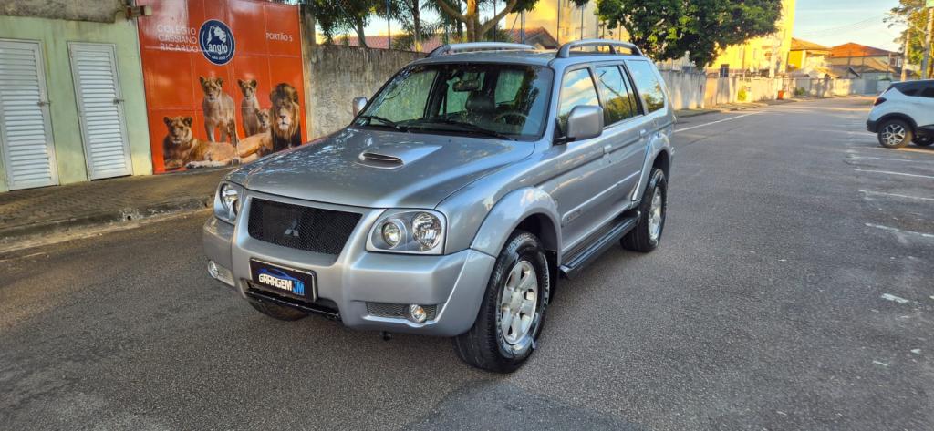 MITSUBISHI Pajero Sport - Foto