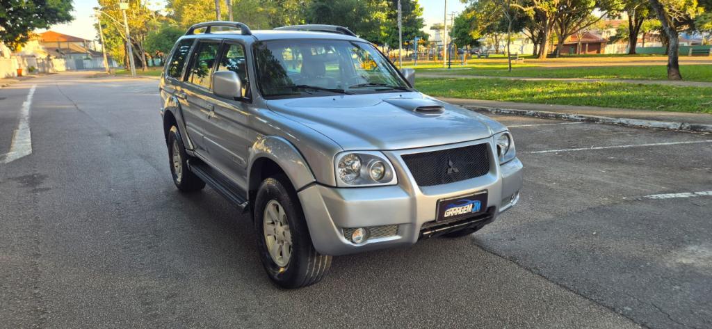 MITSUBISHI Pajero Sport - Foto