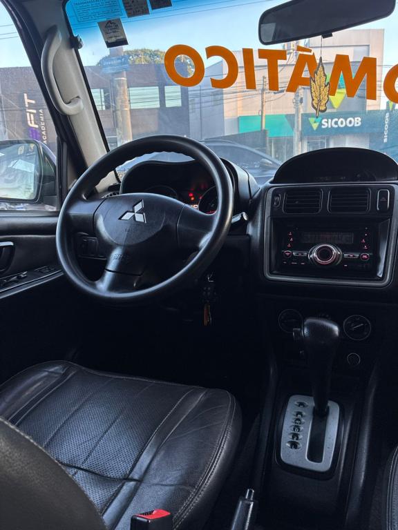MITSUBISHI Pajero TR4 - Foto