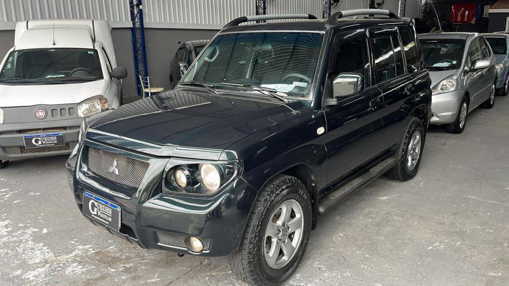 MITSUBISHI Pajero TR4