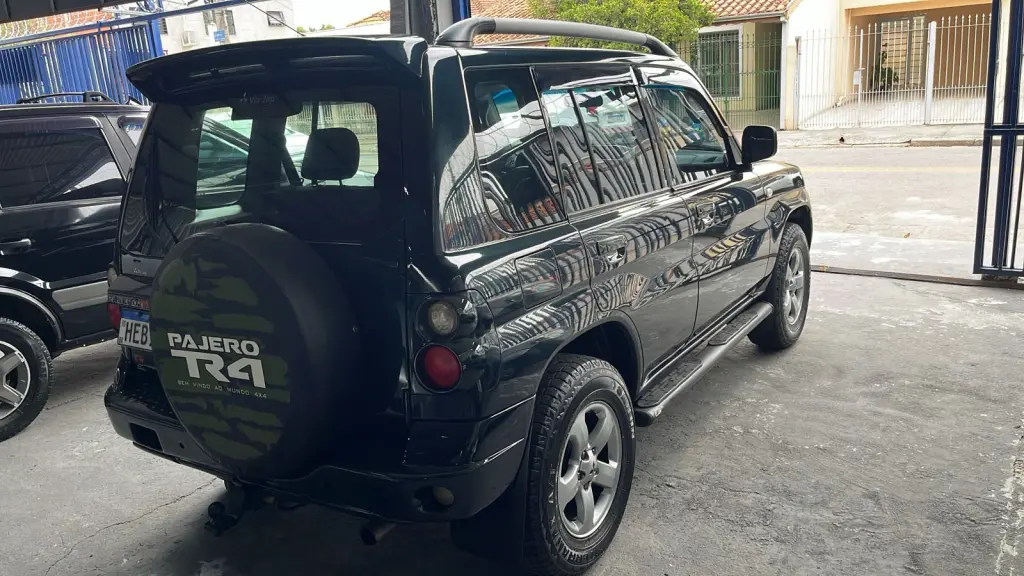 MITSUBISHI Pajero TR4 - Foto