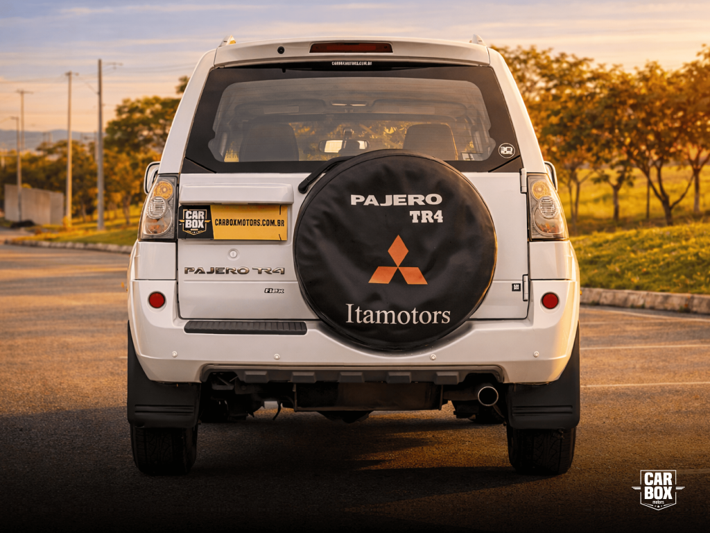 MITSUBISHI Pajero TR4 - Foto