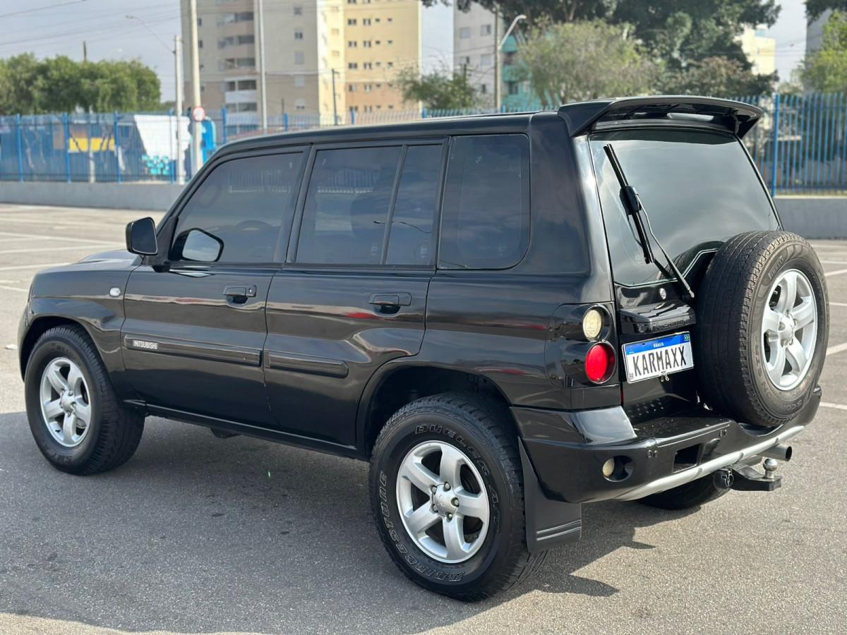 MITSUBISHI Pajero TR4 - Foto