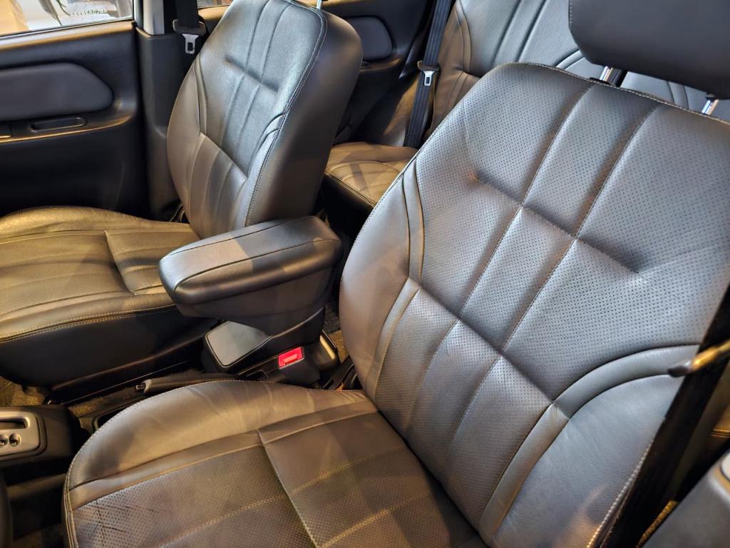 MITSUBISHI Pajero TR4 - Foto