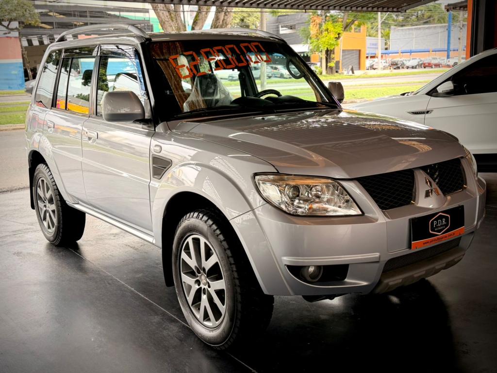 MITSUBISHI Pajero TR4 - Foto