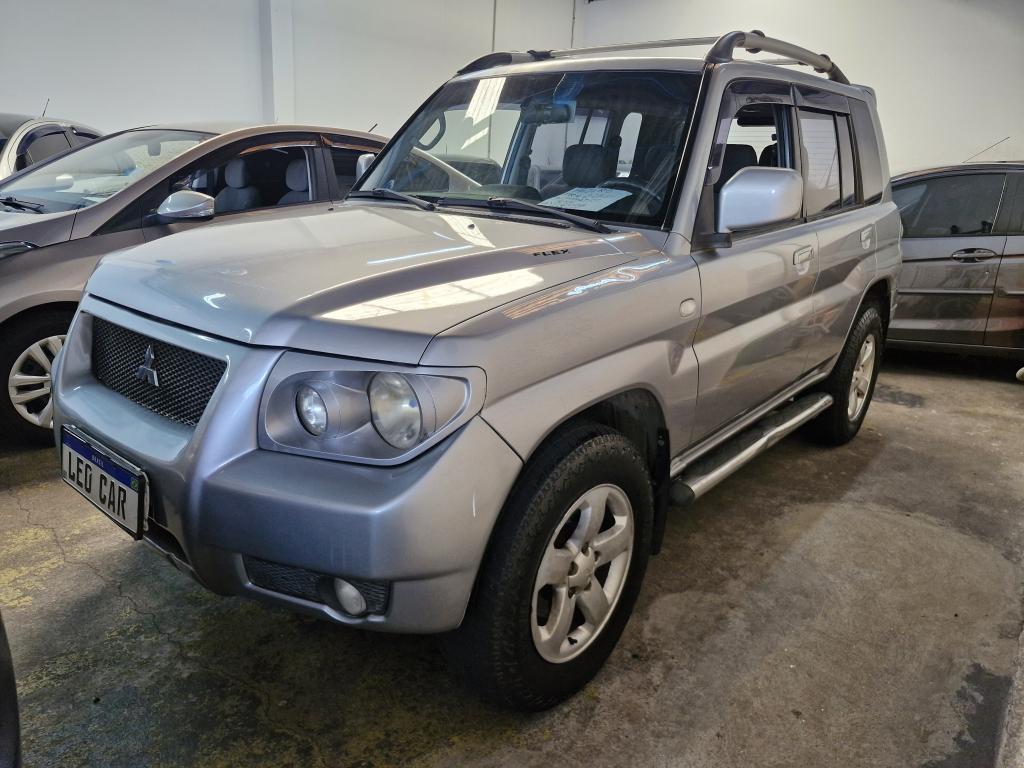 MITSUBISHI Pajero TR4 - Foto