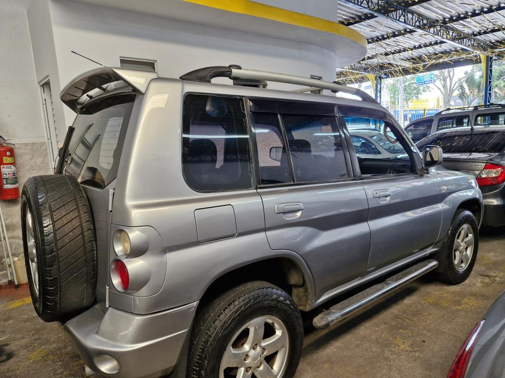 MITSUBISHI Pajero TR4 - Foto