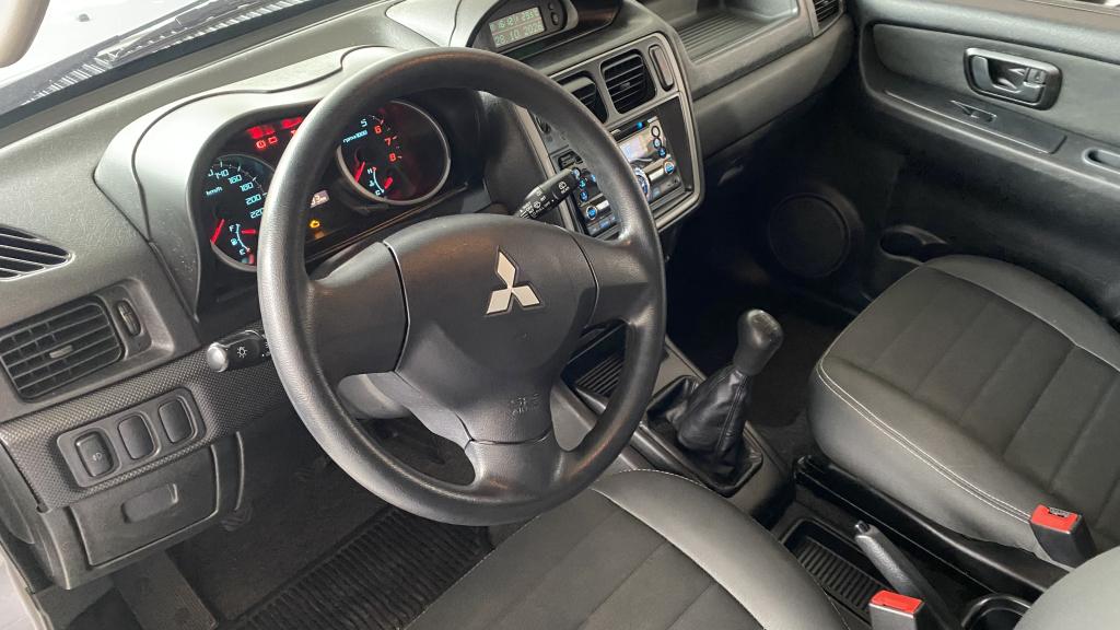 MITSUBISHI Pajero TR4 - Foto