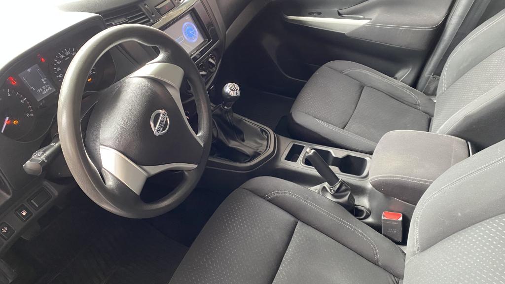NISSAN Frontier - Foto