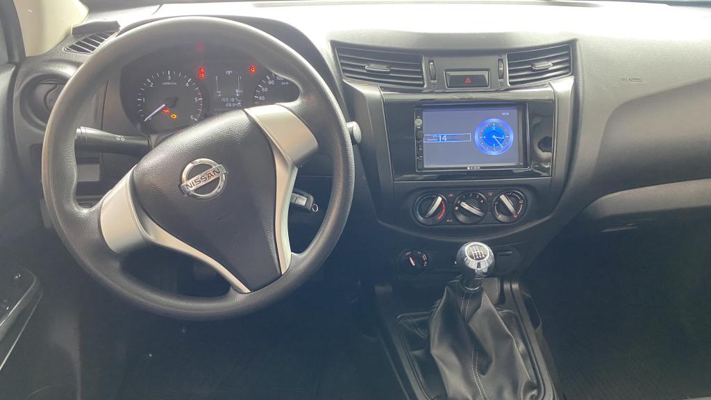 NISSAN Frontier - Foto