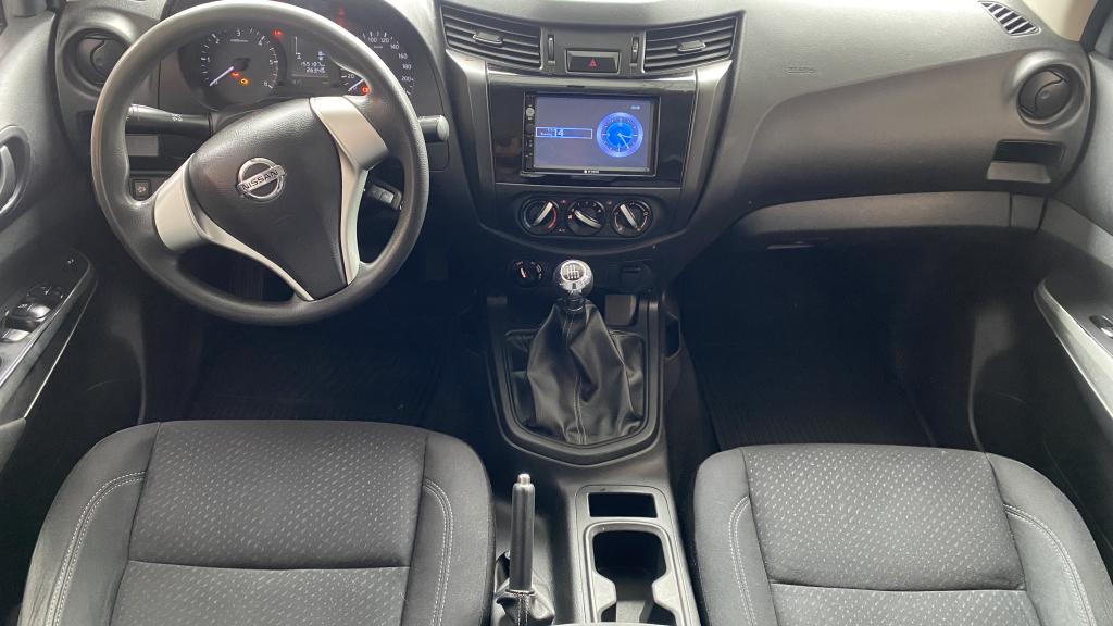 NISSAN Frontier - Foto