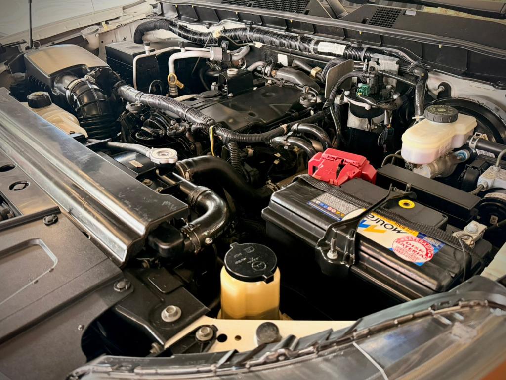 NISSAN Frontier - Foto