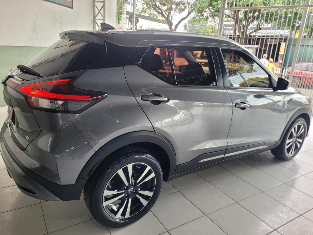NISSAN Kicks - Foto