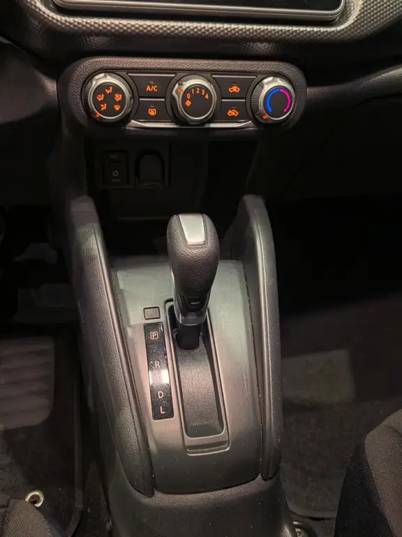 NISSAN Kicks - Foto