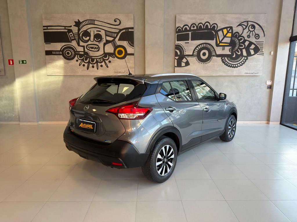 NISSAN Kicks - Foto