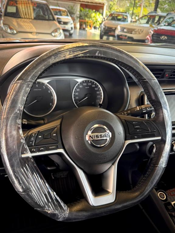NISSAN Kicks - Foto