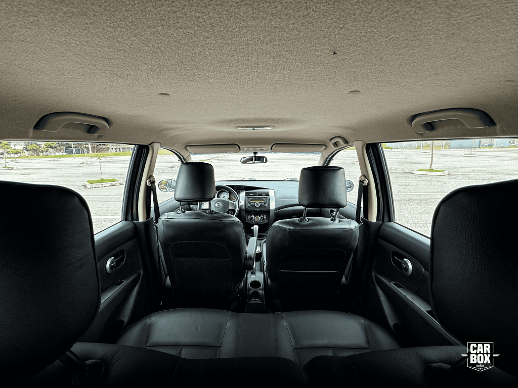 NISSAN Livina - Foto