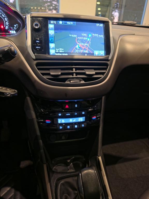 PEUGEOT 2008 - Foto