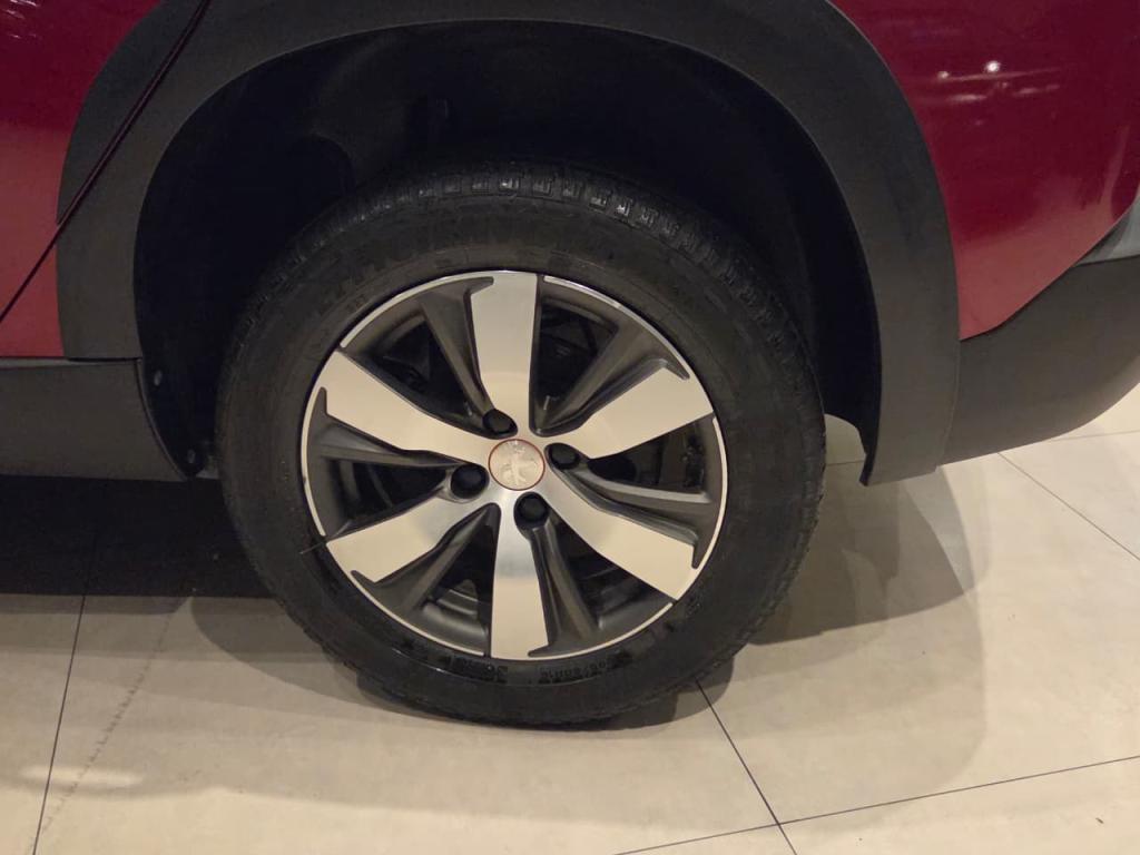 PEUGEOT 2008 - Foto