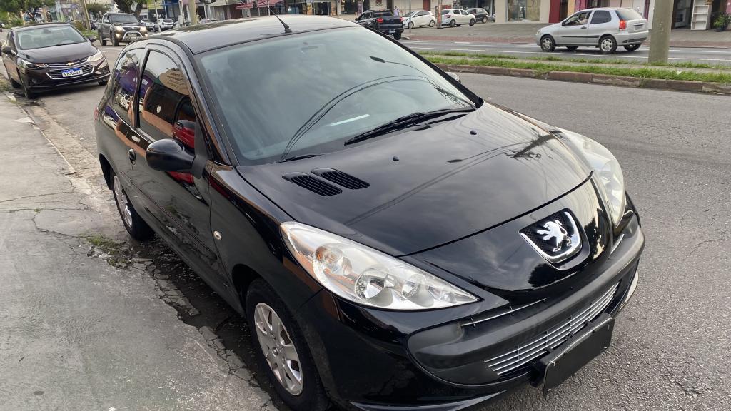 PEUGEOT 207 Hatch - Foto