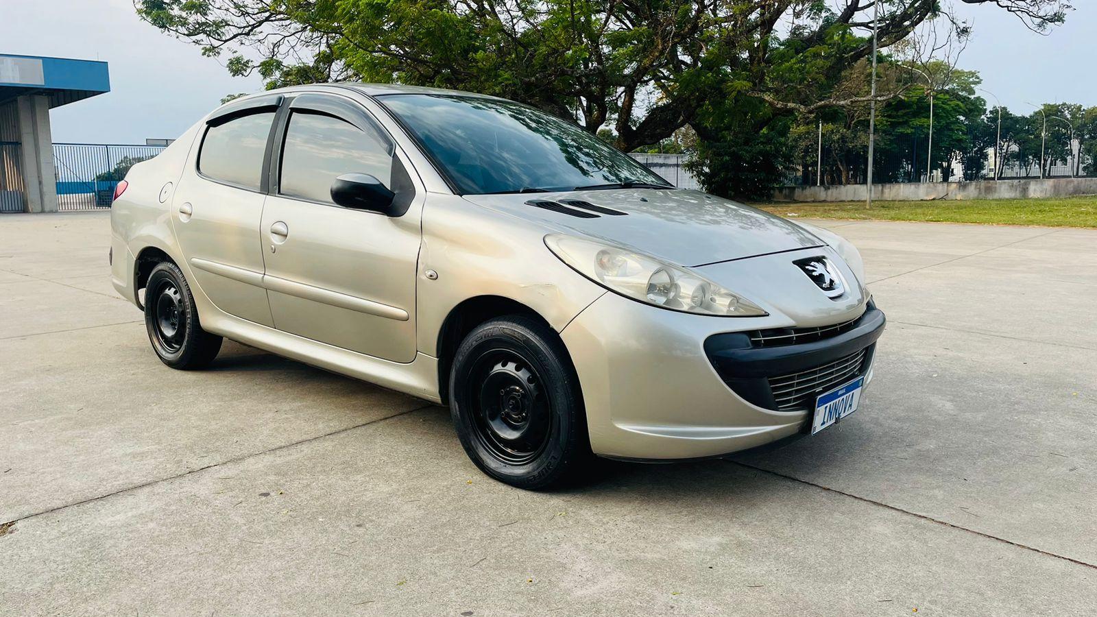 PEUGEOT 207 Sedan