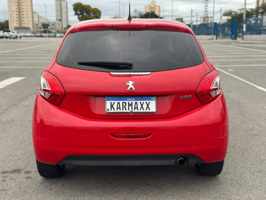PEUGEOT 208 - Foto