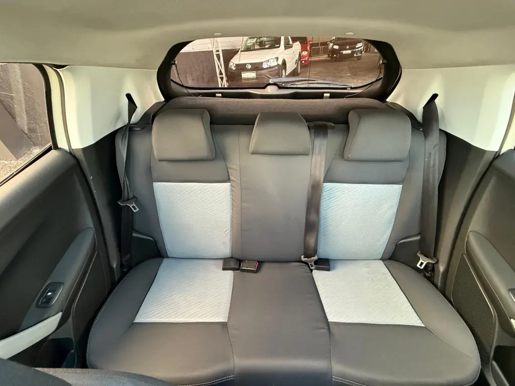 PEUGEOT 208 - Foto