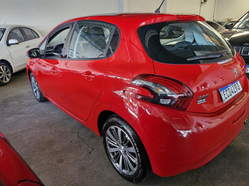 PEUGEOT 208 - Foto