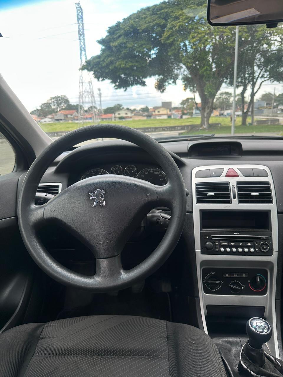 PEUGEOT 307 Hatch - Foto