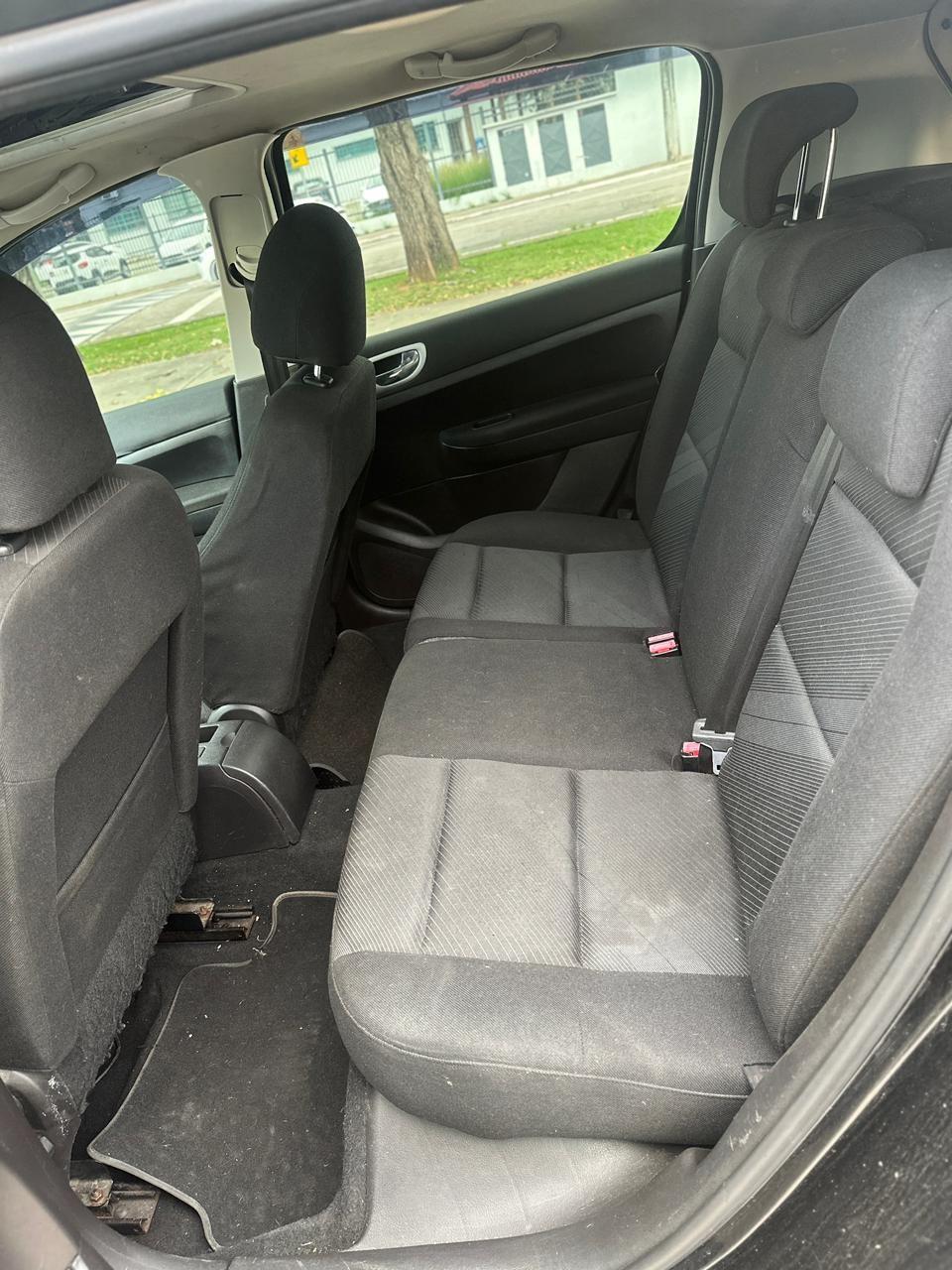 PEUGEOT 307 Hatch - Foto