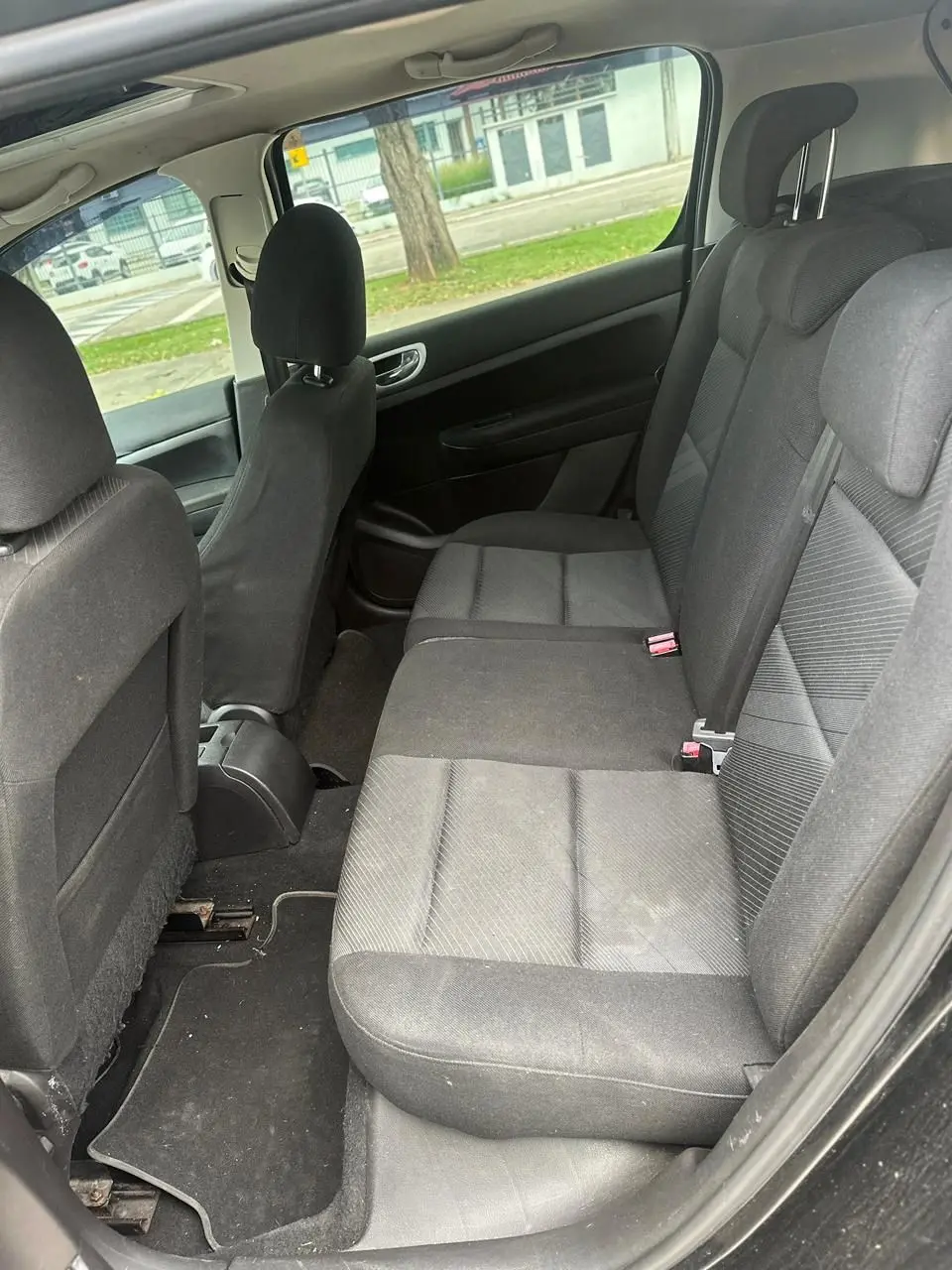 PEUGEOT 307 Hatch - Foto