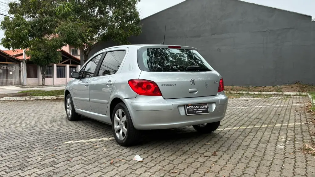 PEUGEOT 307 Hatch - Foto