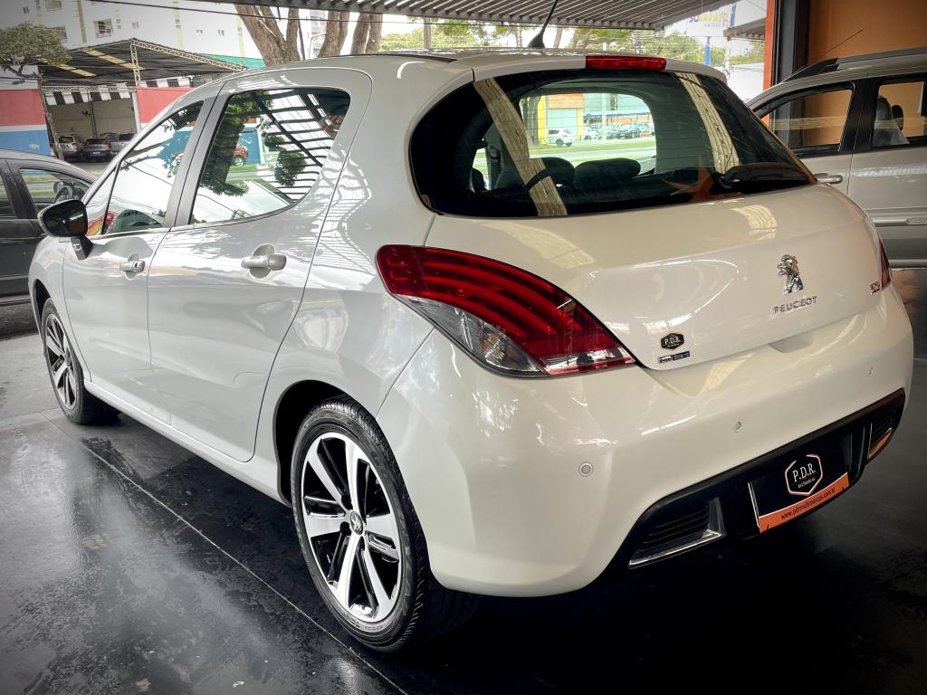 PEUGEOT 308 - Foto
