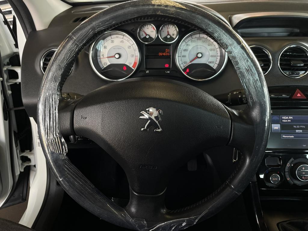 PEUGEOT 308 - Foto