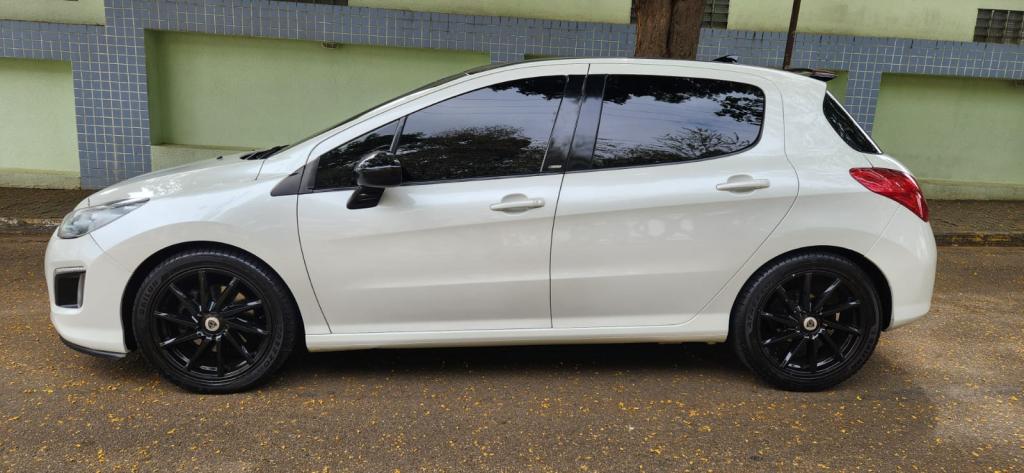 PEUGEOT 308 - Foto