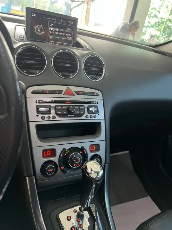 PEUGEOT 308 - Foto