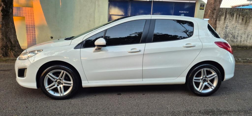 PEUGEOT 308 - Foto
