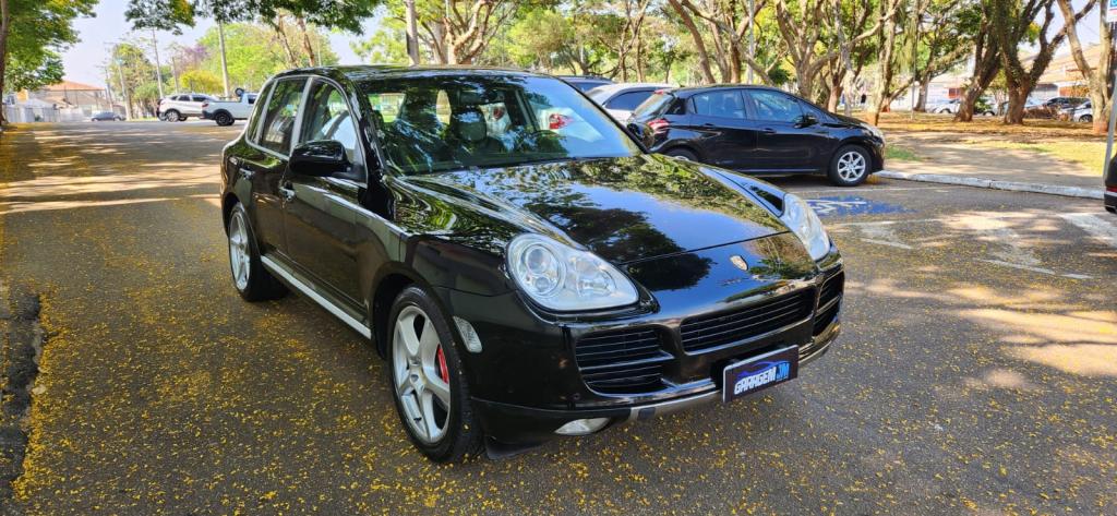 PORSCHE Cayenne - Foto