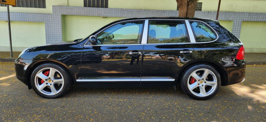 PORSCHE Cayenne - Foto