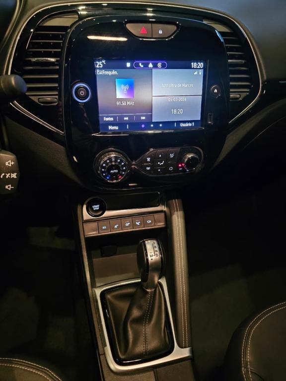 RENAULT Captur - Foto